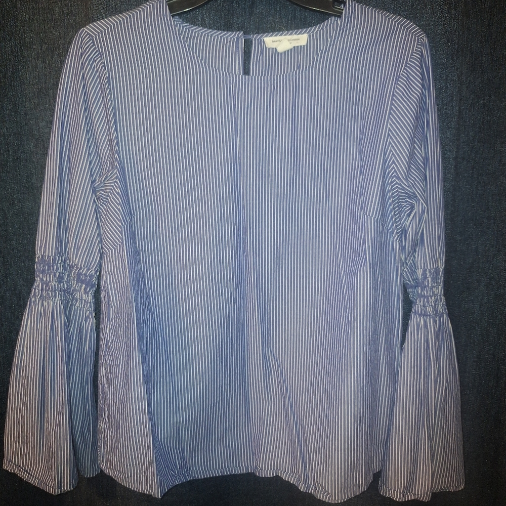 beachlunchlounge Blue and White Striped Blouse Sz M